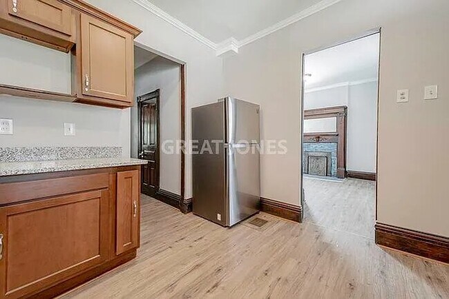 Foto del edificio - 5441 Enright Ave