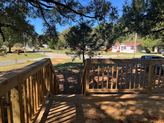 Building Photo - 236 Kue Pass