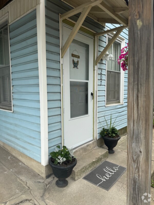 South Easton Apartments for Rent with Utilities Included Easton, PA