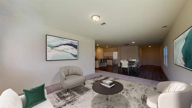 Foto del edificio - 2119 Revere Dr