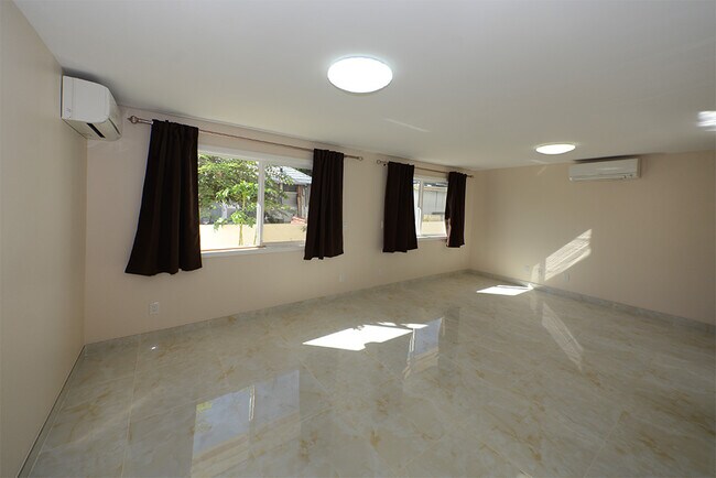Foto del edificio - 3048 Hinano St