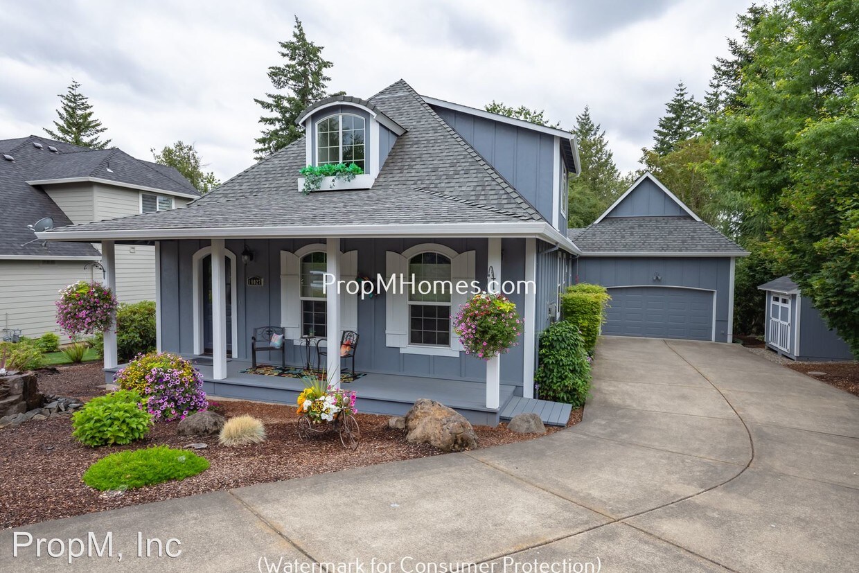 Foto principal - 10027 SE Champagne Ln