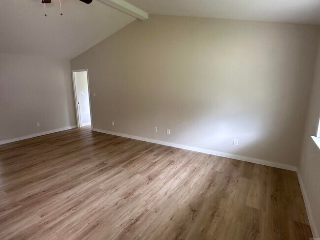Foto del edificio - 216 Spring Branch Dr