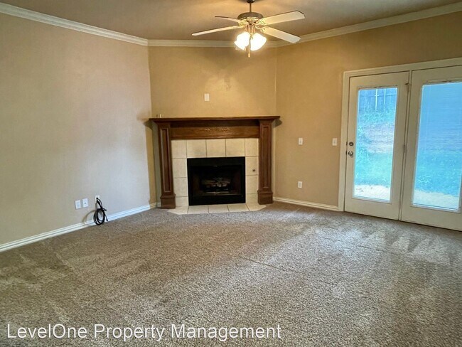 Building Photo - 3 br, 2 bath House - 1209 Cedar Creek Drive