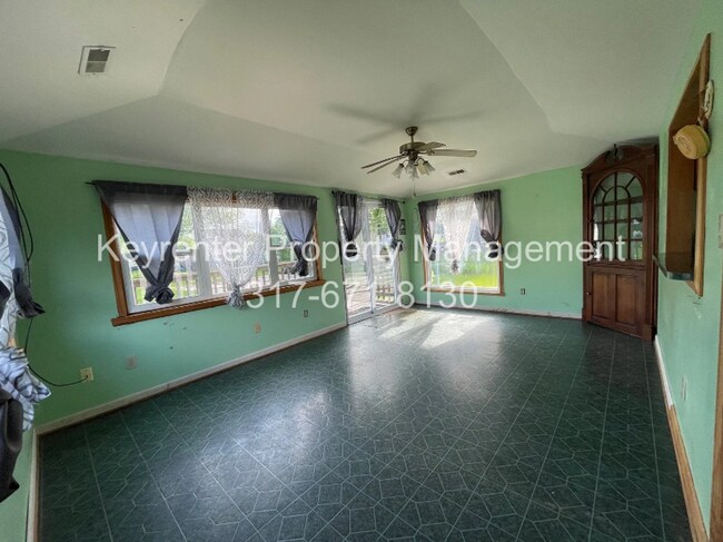 Foto del edificio - Cozy 3BR/2BA Home with Deck & Yard – Great Greenfield Location