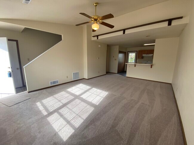 Foto del edificio - 1407 Avatar Ct