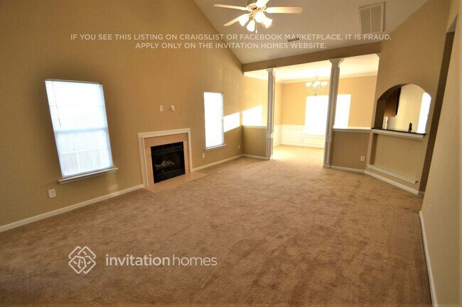 Foto del edificio - 791 Runningbrook Ln