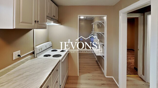 Foto del edificio - 812 S 10th Ave