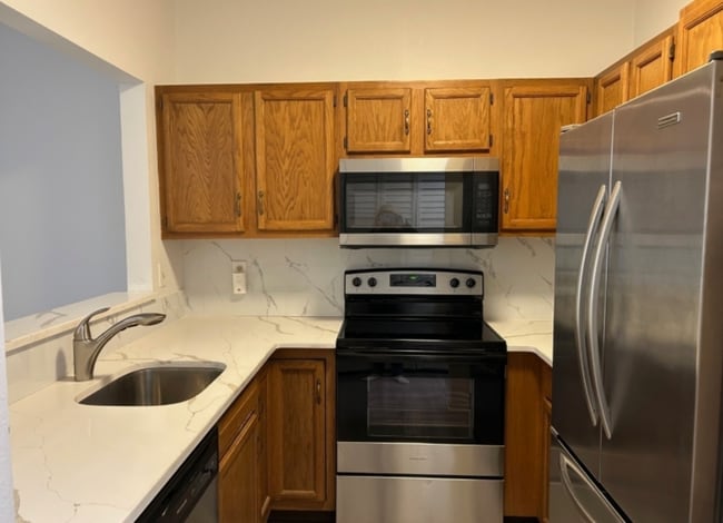 Foto del edificio - 65 Wentworth Rd