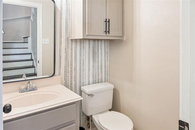 Foto del edificio - 487 S Waco St