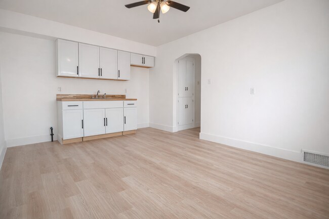 Foto del edificio - 4406 S Second st