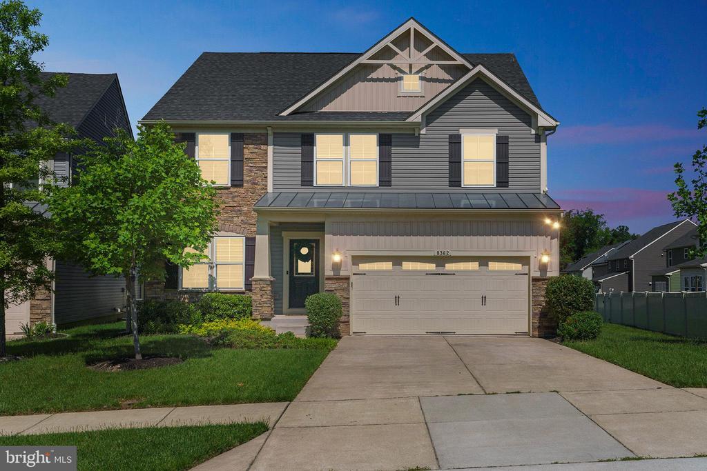 Foto principal - 8362 Eagle St