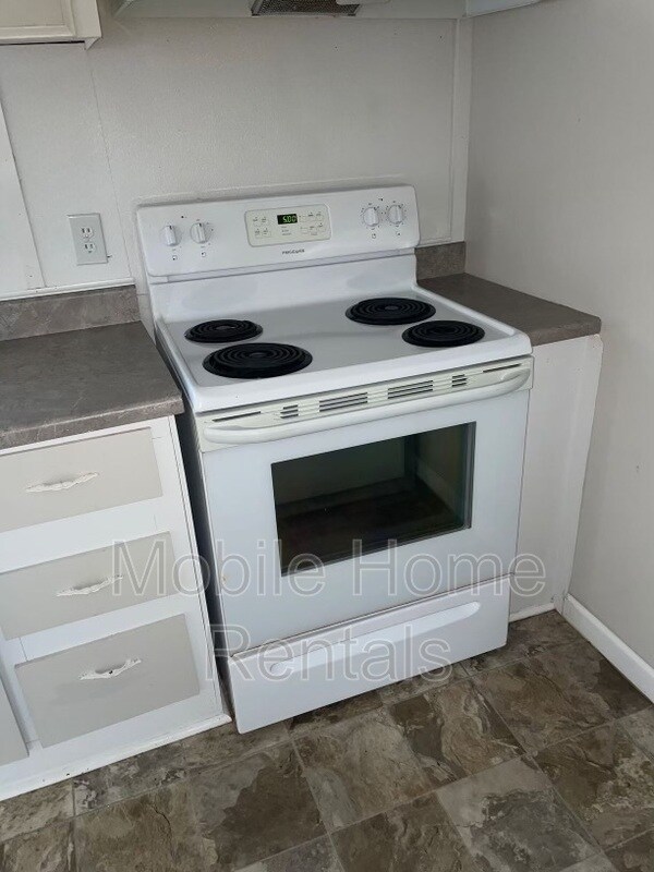 Foto del edificio - 249 Maple Hill Cir