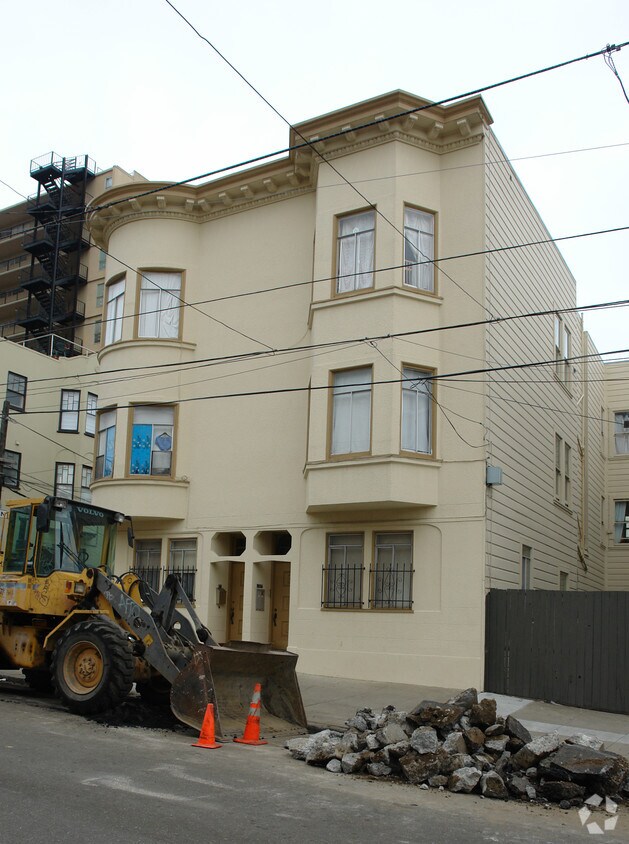 Foto principal - 840 Greenwich St