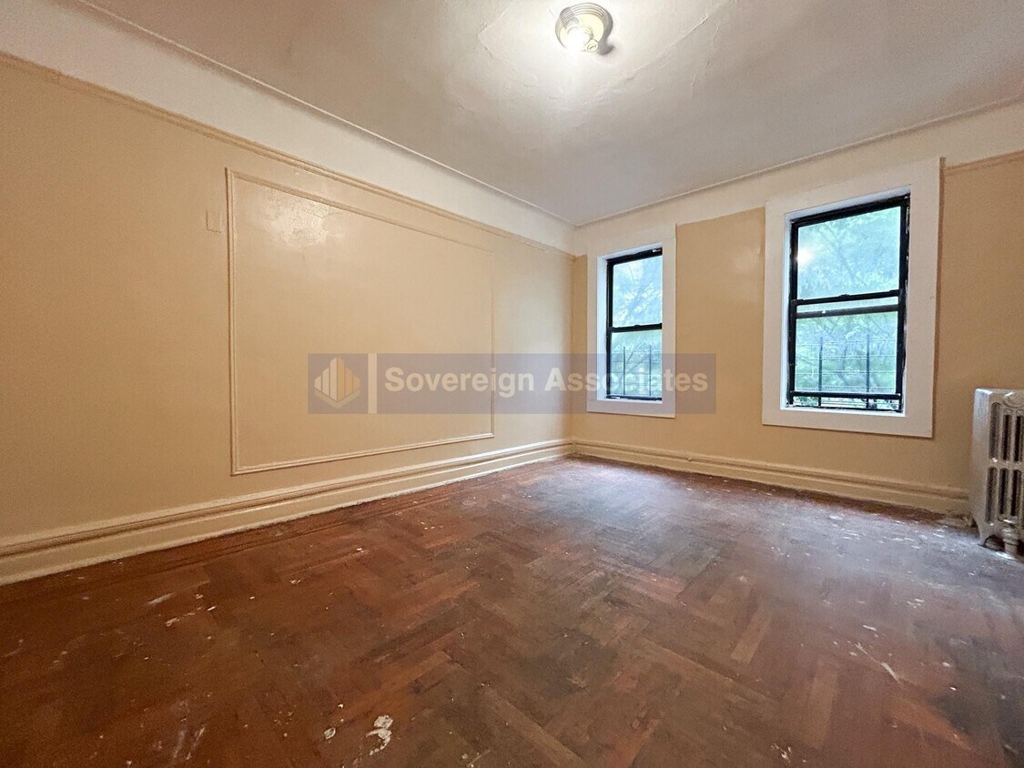 Foto principal - 3349 Decatur Ave