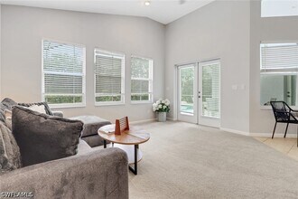 Building Photo - 6773 Southern Oak Ct