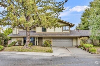 Building Photo - 6424 Harmon Dr