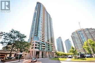 Building Photo - 208 Enfield Pl