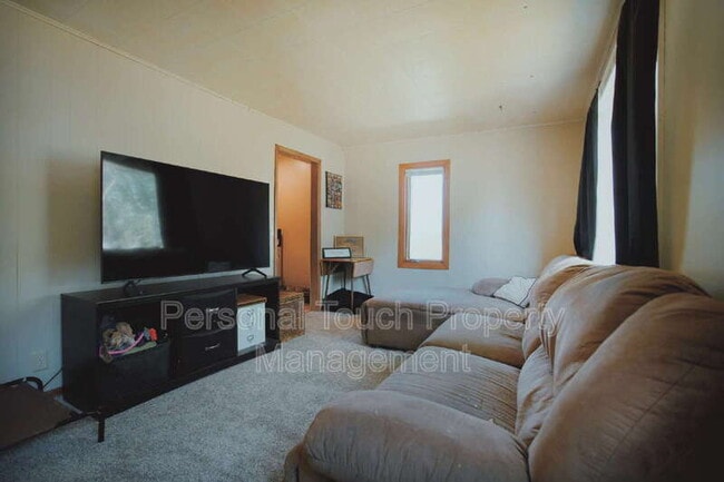 Foto del edificio - 1642 8th St N