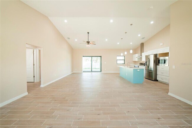Foto del edificio - 9408 Portillo Ave