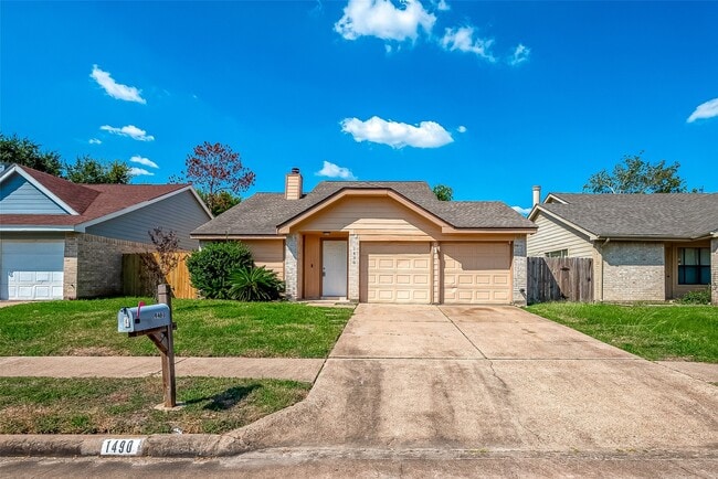 Building Photo - 1490 Hunters Park Dr