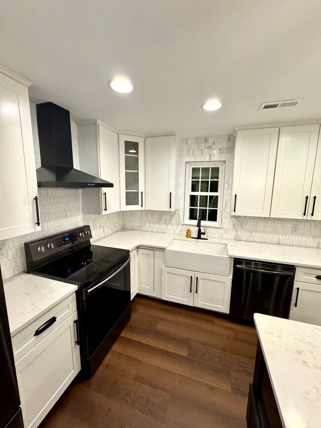 Building Photo - 255 Hunters Run Terrace