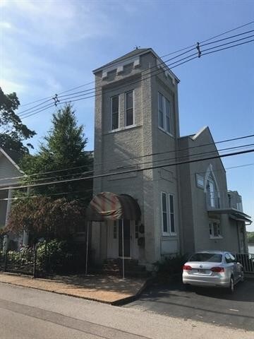 Primary Photo - 101 E Jennings St