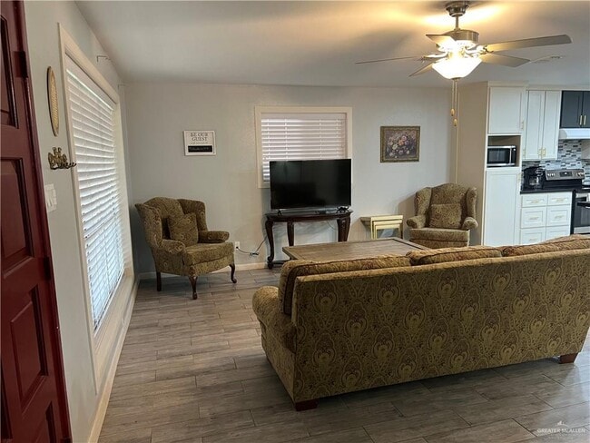 Building Photo - 23 S 24th St