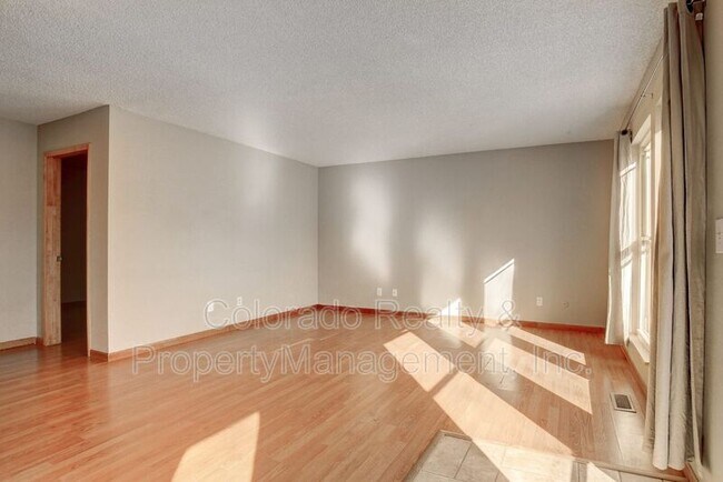 Building Photo - 9901 E Evans Ave