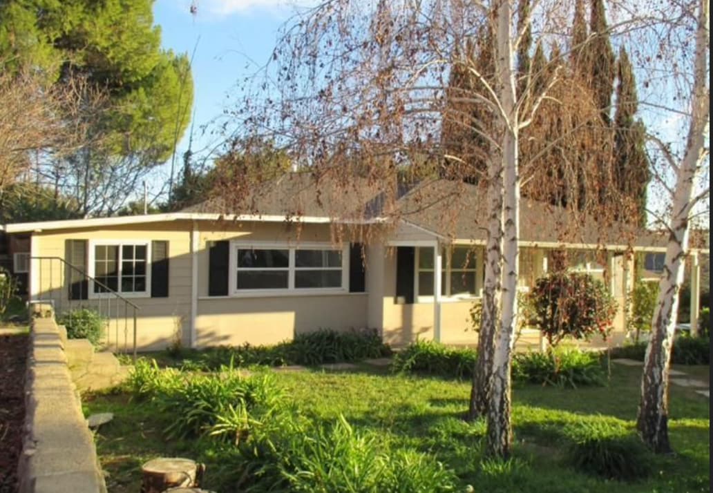 2656 Mayfield Ave, La Crescenta, CA 91214 House Rental in La