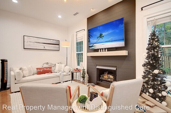 Foto del edificio - 3 br, 2.5 bath House - 836 Fountain Lane