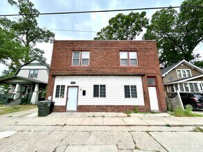 Building Photo - 1663 6th St
