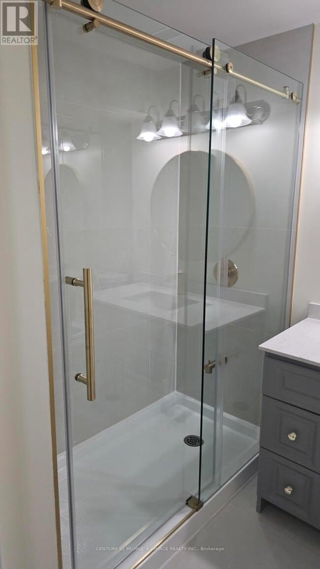 Building Photo - 9 Vickery St