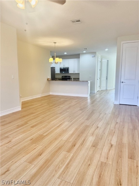 Foto del edificio - 7776 Bristol Cir