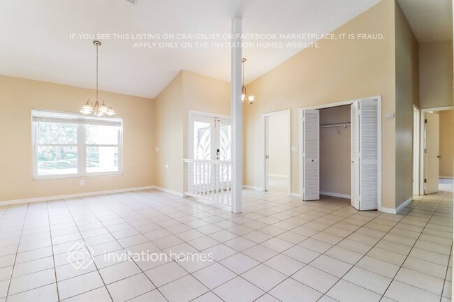 Foto del edificio - 2998 Farnham Way