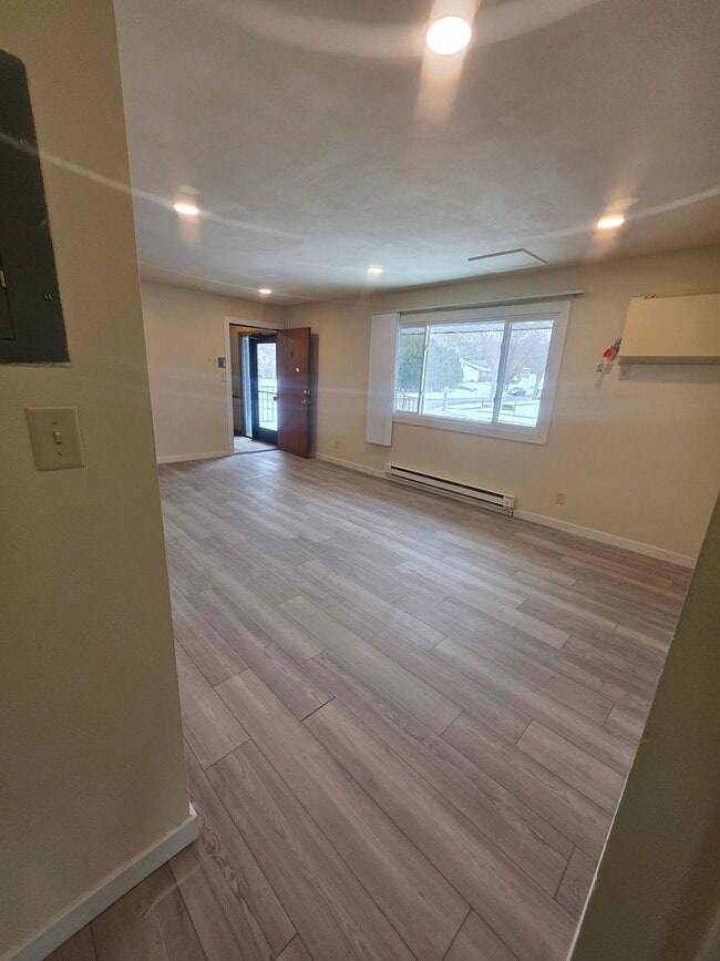 2 bedroom - 3221 Stanford Ln