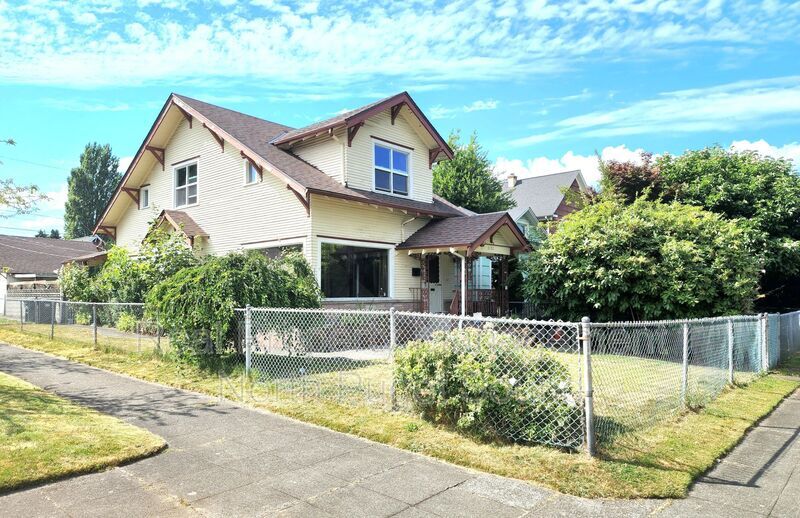 2132 Lombard Ave, Everett, WA 98201 House Rental in Everett, WA