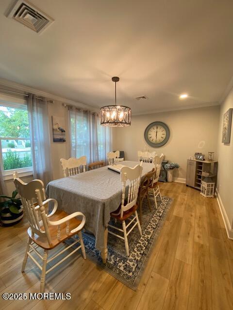 Foto del edificio - 715 Pine Dr