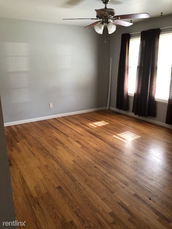 Building Photo - 3 br, 1 bath House - 1128 central pkwy