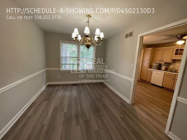 Building Photo - N Davidson Clemmons Home Friedburg Elem / ...