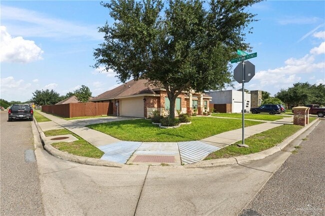 Building Photo - 18 Dalobo Blvd
