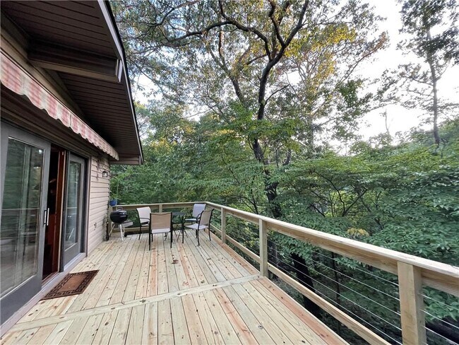 Foto del edificio - 6 Lambeth Cir