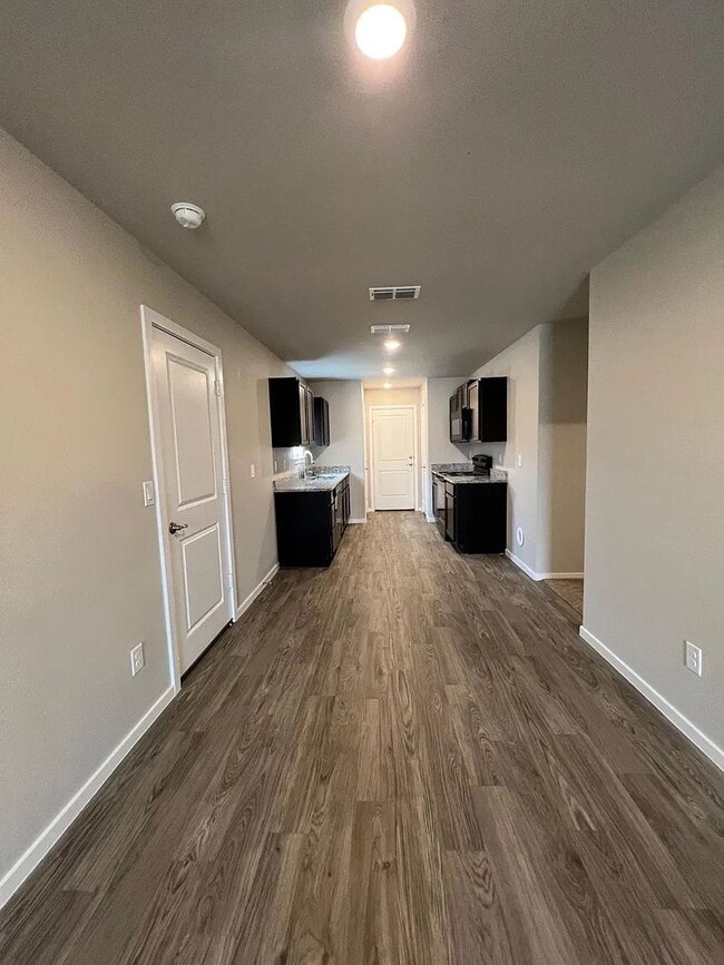 Building Photo - Find Home in Upland Heights! 3 Bed | 2 Bath | 1 Car Garage