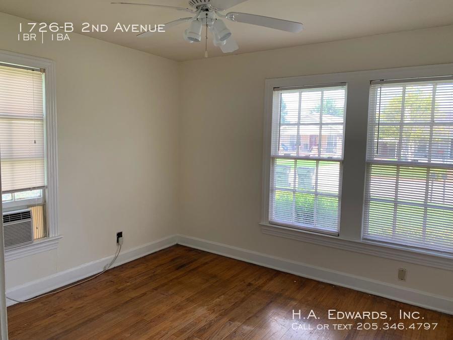 Foto del edificio - 1726 2nd Ave