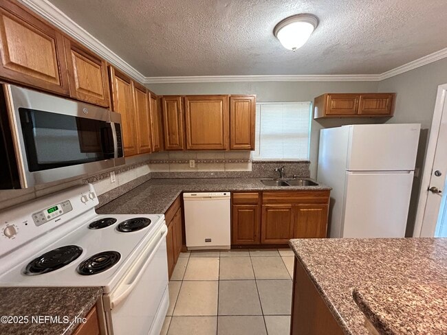 Building Photo - 6724 Cherbourg Ave S