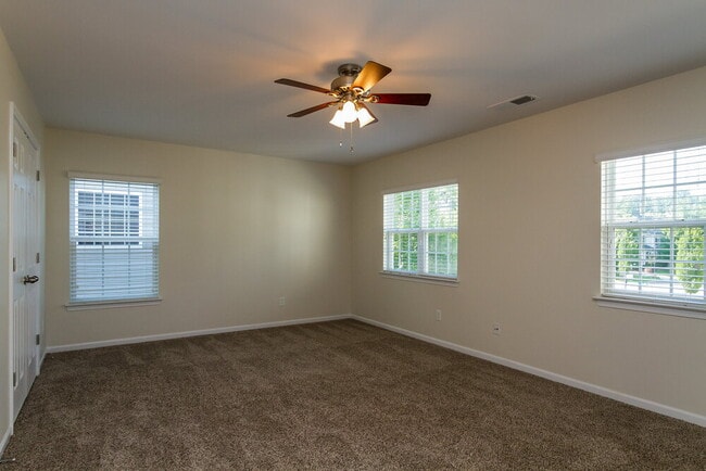 Building Photo - 17204 Hampton Trace Rd