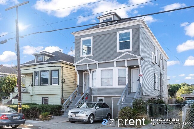 Building Photo - 4 br, 2 bath House - 3323 Adeline St, Oakl...