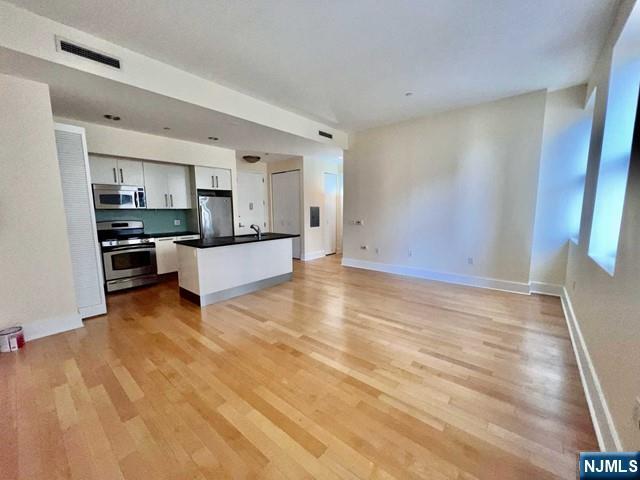 Foto del edificio - 4 Beacon Way