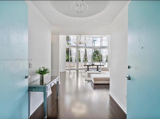 Foto del edificio - 18101 Collins Ave