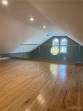 Building Photo - 62 Tracy St